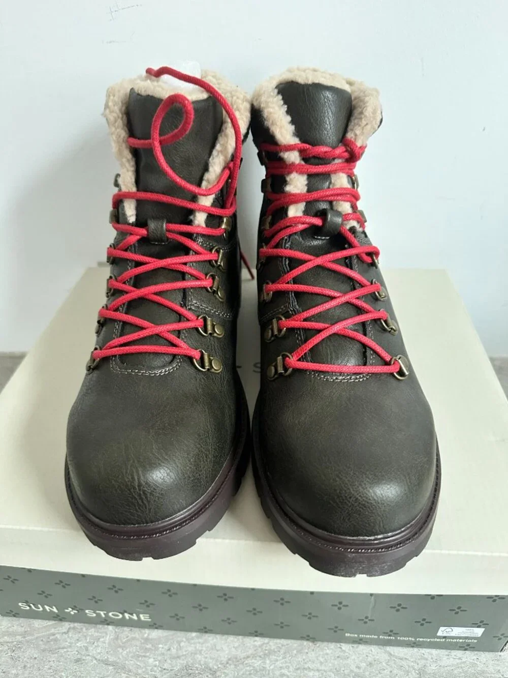 Sun Stone Glenn Olive Green Winter Hiking Boots Mens Sz 9 Faux Shearling Lining